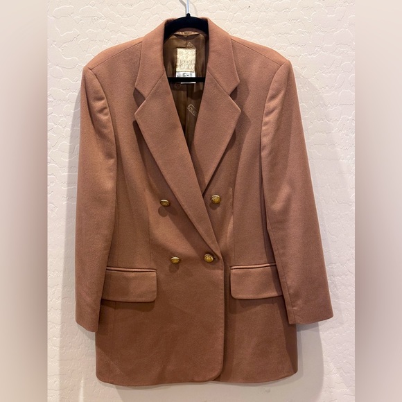 Laurel Classics by Escada Jackets & Blazers - Escada by "Laurel Classics" Double Breasted Cashmere Jacket. Size 42.(US 12)